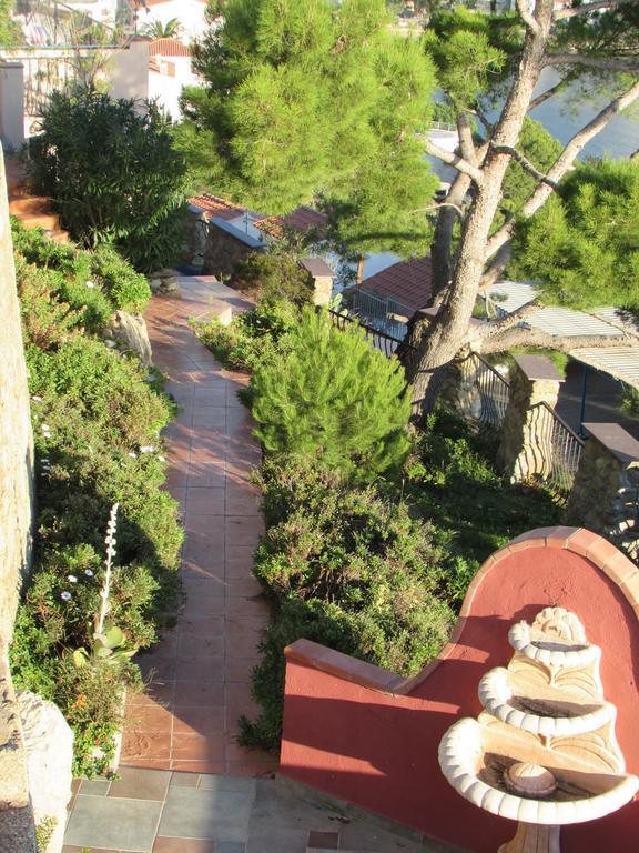 Villa Escapade Roses Eksteriør bilde