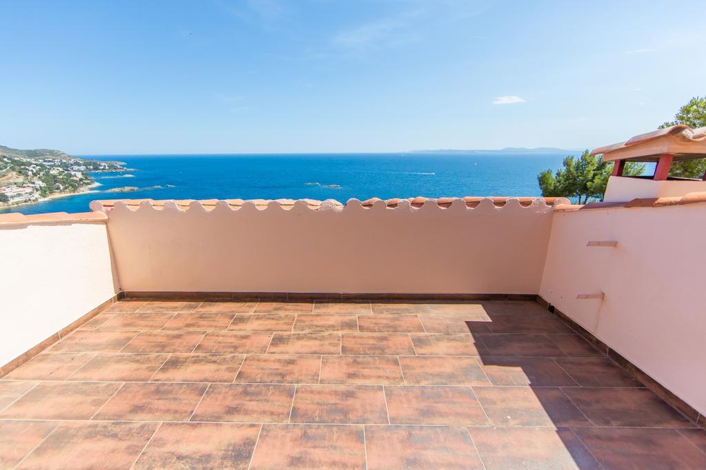 Villa Escapade Roses Eksteriør bilde