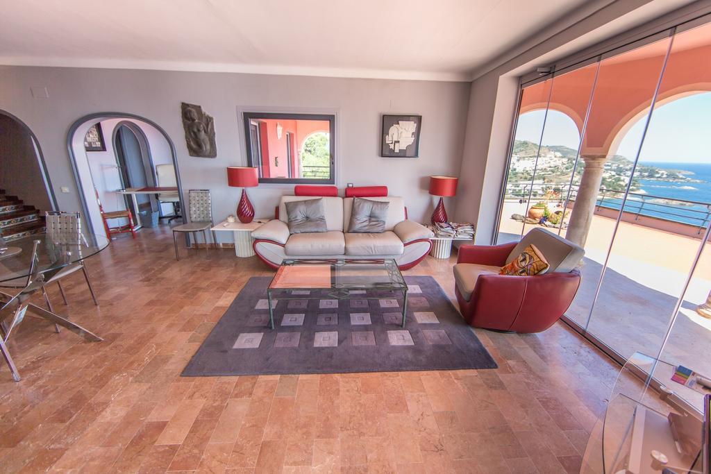 Villa Escapade Roses Eksteriør bilde